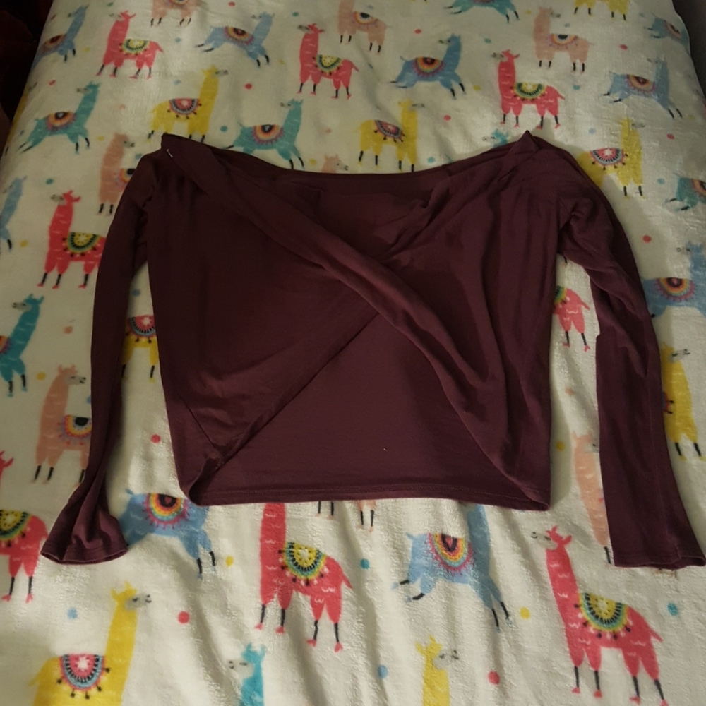 Top - Picture 2 of 2